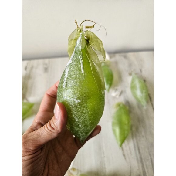 Green glass teardrop ornament set living quarters vintage Xmas tree - Picture 2 of 7